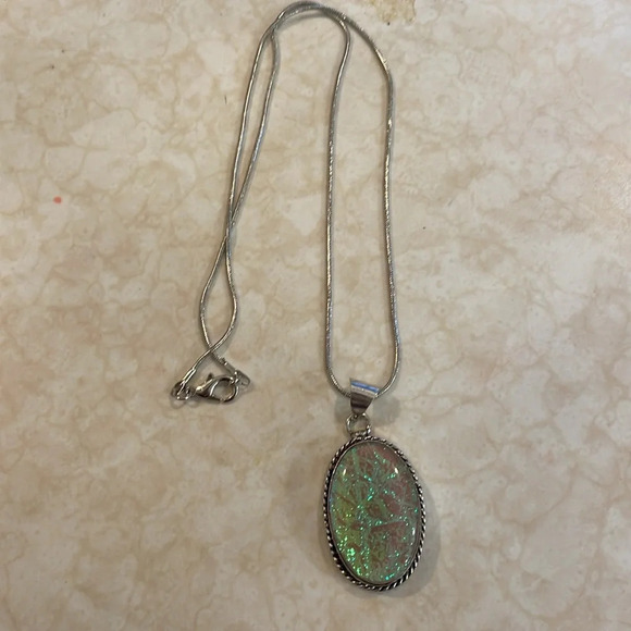 Stone Pendent on Silver Chain - Picture 3 of 5